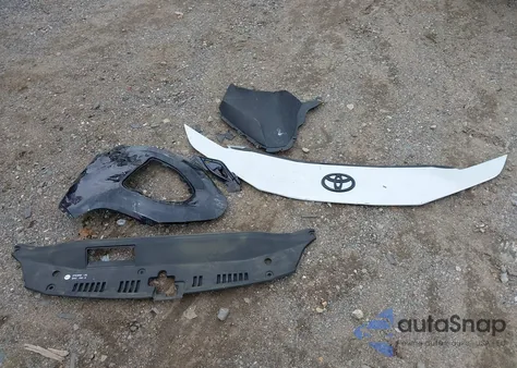 2025 Toyota Camry Xse z USA, uszkodzony, nr VIN 4T1DAACK2SU096500